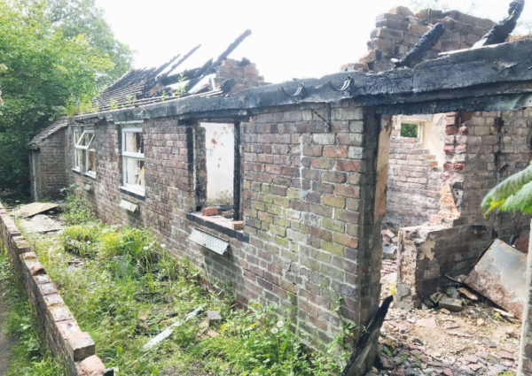 Nil reserve for freehold land to be sold by auction