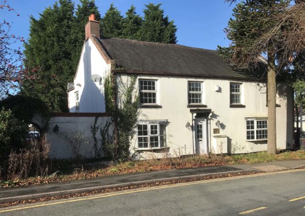 Ivy House Property